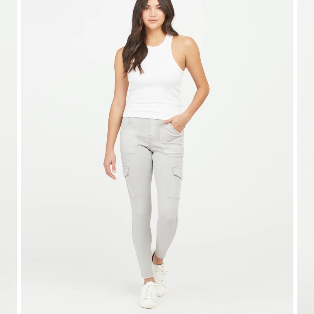 SPANX Stretch Twill Ankle Cargo Pant NWT Small